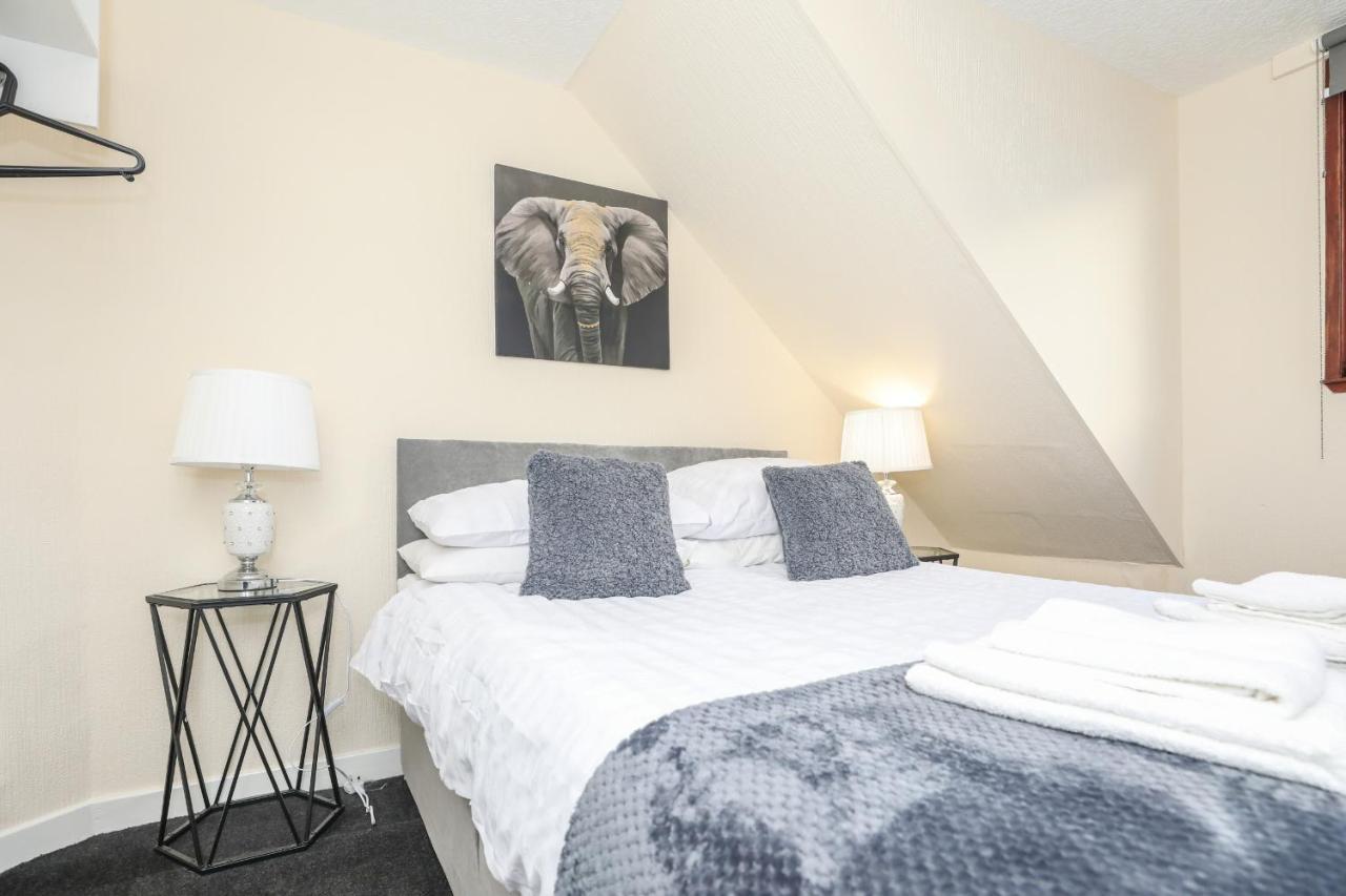 Modern Guest House - Central Inverness - Complimentary Snacks - Free Parking Экстерьер фото