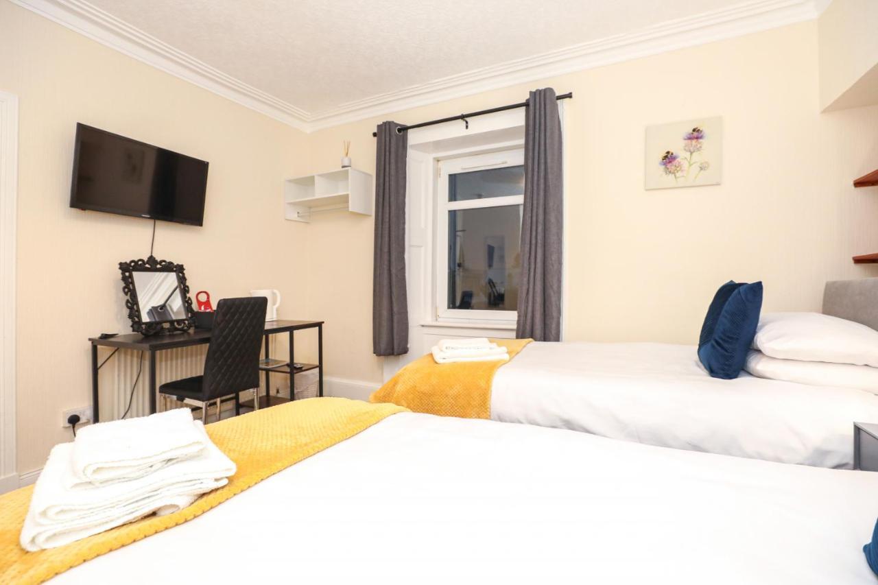 Modern Guest House - Central Inverness - Complimentary Snacks - Free Parking Экстерьер фото